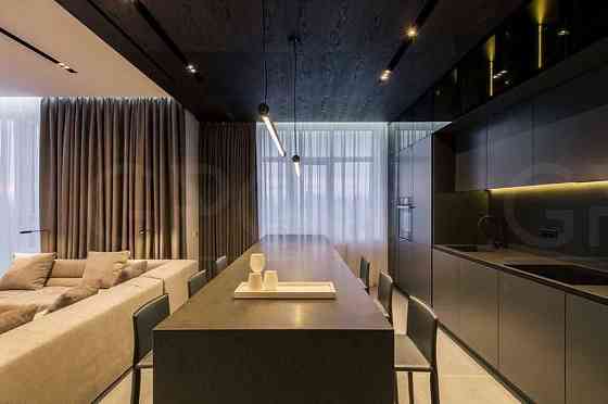 ЖК "Бульвар Фонтанів" Саперное Поле 5. Паркінг підземний Київ