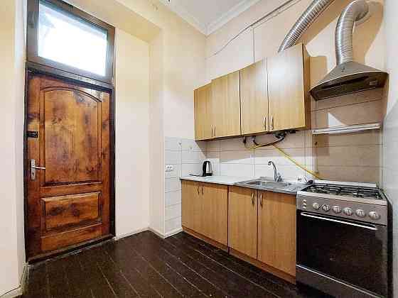 1-кім. кв. вул. Шевченка (початок), 2/3, 36 кв.м. Львов