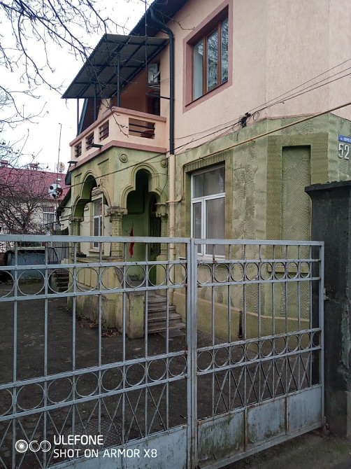 Здається 2 кімнатна квартира в Чернівцях вул. Кармелюка 52  - photo 1