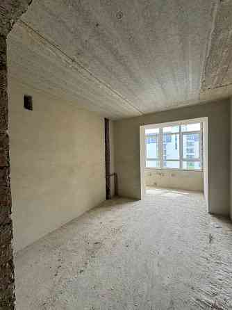 Продаж квартири біля Озера, готової до ремонту в сучасному ЖК Міленіум Івано-Франківськ