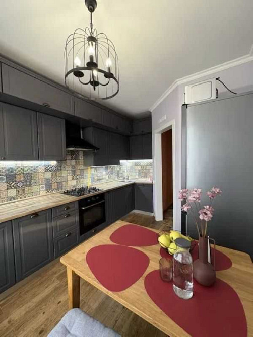 Продаж 1К квартири з гарним ремонтом Ирпень - изображение 1