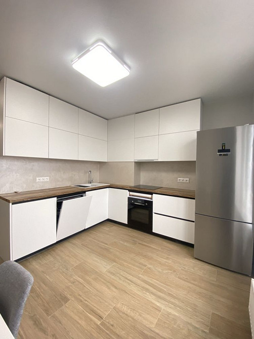 Неймовірно затишна! Сучасний ремонт I просторе планування ЖК Акварелі2 Вишневе - зображення 1