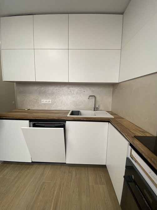 Неймовірно затишна! Сучасний ремонт I просторе планування ЖК Акварелі2 Вишневе - зображення 7