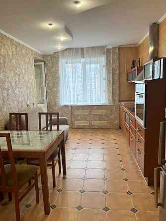 Від власника, в аренду 2-к. - вулиця Вишняківська 13, довгостроково Київ