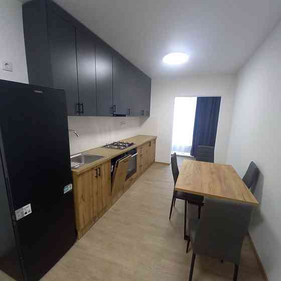 Двокімнатна квартира  ( поруч з ЦП та районом Паспортного столу) Ірпінь