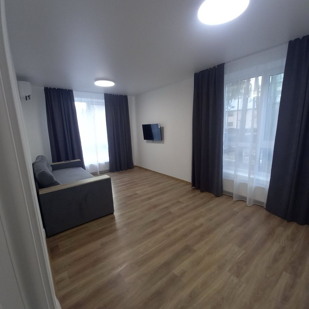 Двокімнатна квартира  ( поруч з ЦП та районом Паспортного столу) Ірпінь - зображення 3