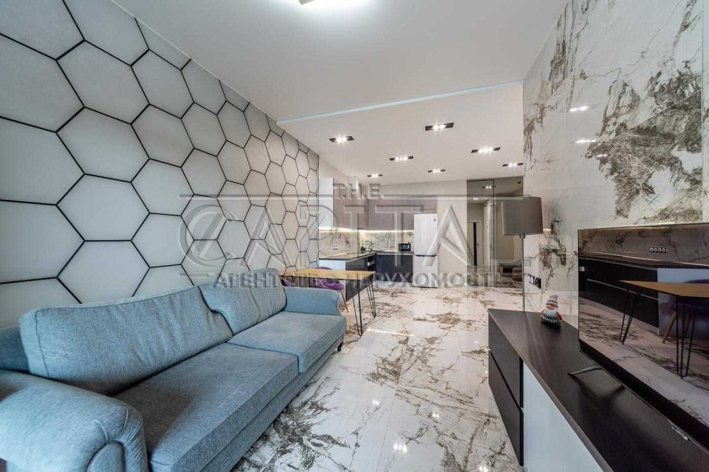 Аренда / Квартира / ул. деловая, Печерск, г. Киев Tetris Hall Киев - изображение 1