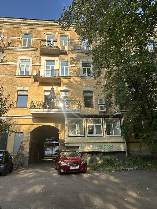 1 этаж 3 -х комнатная Пейзажная алея центр Киев - изображение 4