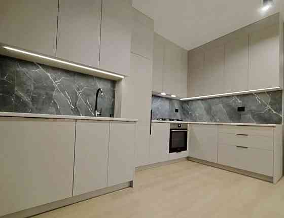 Продам дизайнерську 2к квартиру в новобудові! Стрийська! Львів