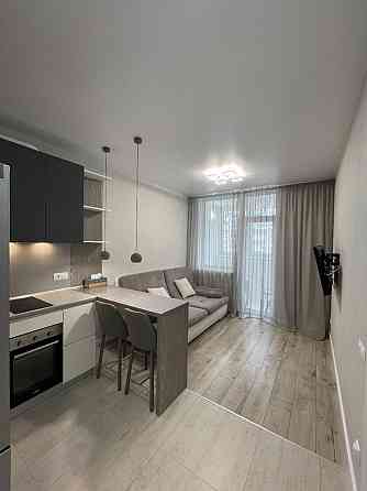 Драгоманова 2-А, метро Позняки Харківська, 2-к, Киев