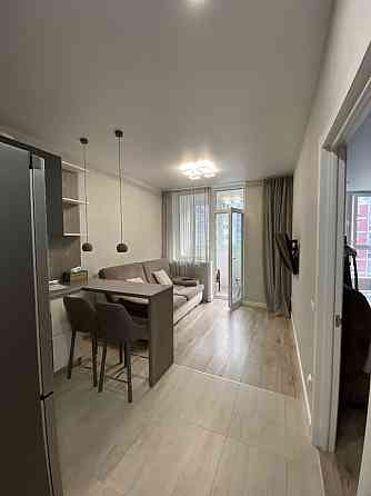 Драгоманова 2-А, метро Позняки Харківська, 2-к, Киев