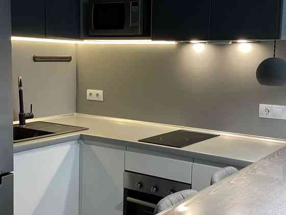 Драгоманова 2-А, метро Позняки Харківська, 2-к, Киев