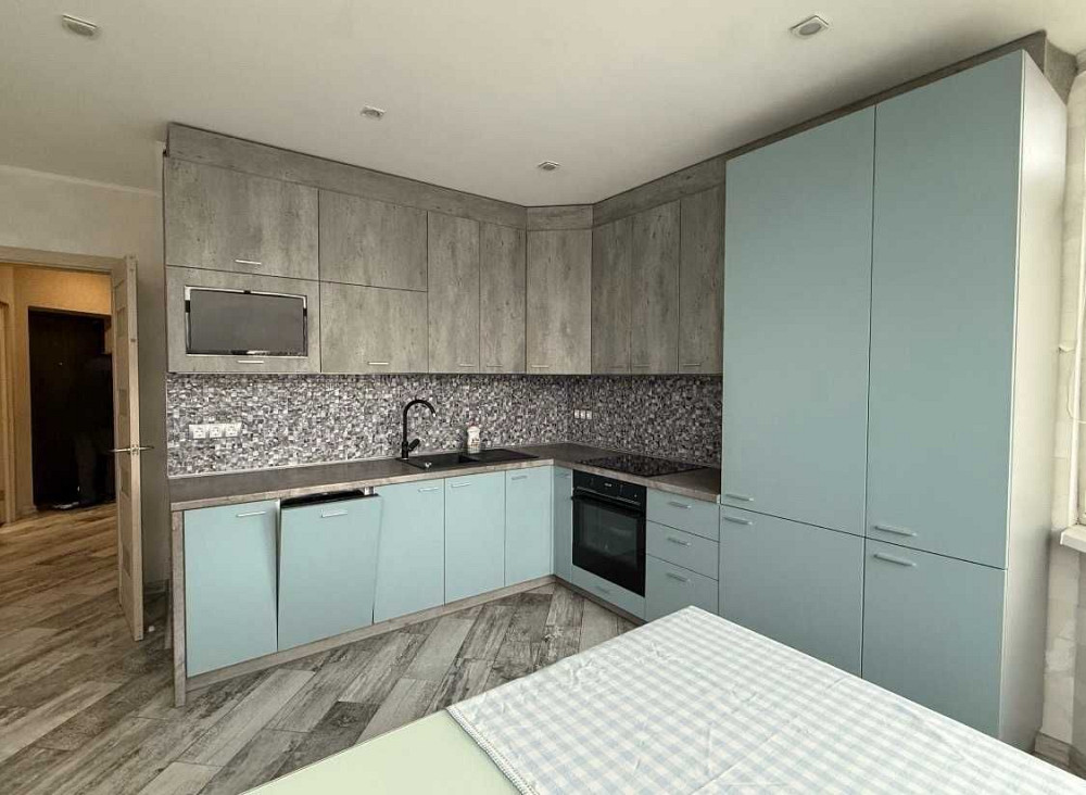 Простора Євро 2кк  46м2 з сучасним ремонтом Ирпень - изображение 3