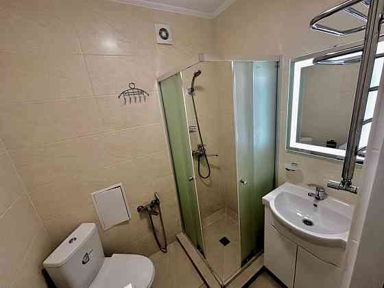 оренда 3 кімнатна квартира вул. Чупринки 84 ( Піскові озера, Leoland) Львов