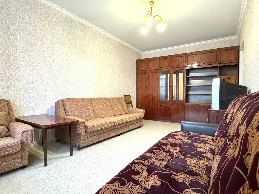 ID 543. Василя Стуса, 5, м Житомирська Академмістечко, завжди є світло Киев - изображение 6