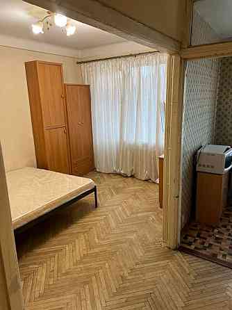 1 Однокімнатна 33кв (метро звіриницька 50 метрів) Киев