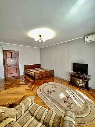 Оренда 1-к вул. Хорива 40/22 м. Контрактова пл. 7 хв! Киев