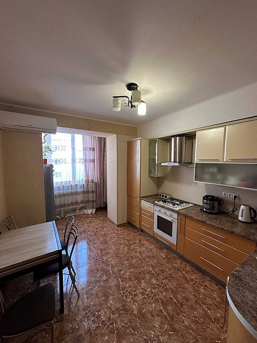 Оренда 2 кімнатної квартири, район каскад (арсен,епіцентр) Ивано-Франковск - изображение 1