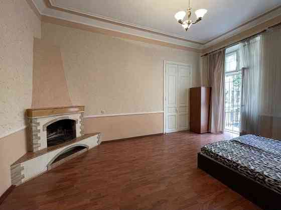 Сдам Центре ул. Канатная 1-квартиру спальня и кухня-студия Одеса