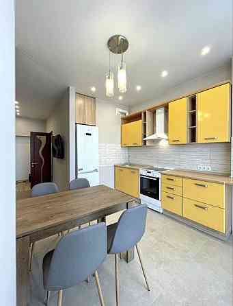 Оренда ЖК Рівьєра метро Славутич Киев