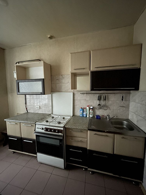 5000 грн Оренда 1 кім кв пр.Металургів 1/5 можливо під бізнес Запорожье - изображение 1