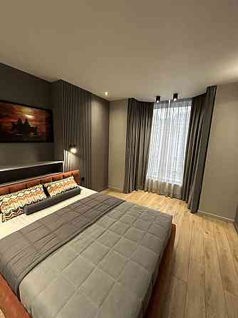 Дизайнерська квартира в центрі міста! Все залишається! Буча