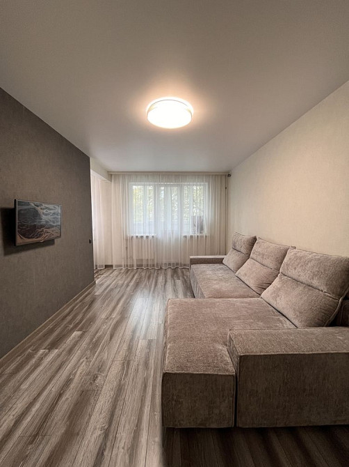 Продаж 3-кімнатної зі свіжим капітальним ремонтом, Центр Кременчуг - изображение 3