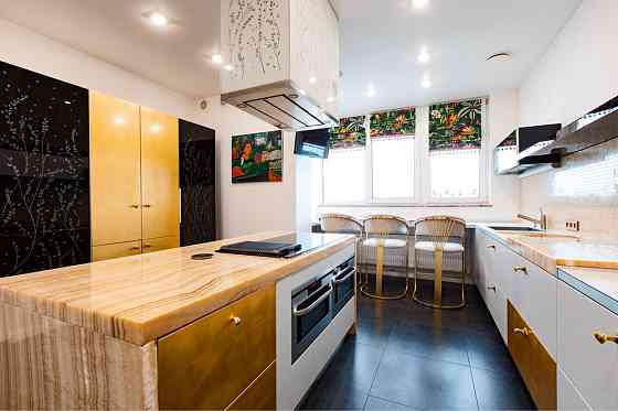 Продажа 5 комн. Нагорный р-н Дніпро