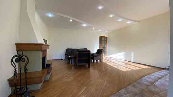 Продається 4-кім квартира вул Бандери, з ремонтом готова для прживання Івано-Франківськ