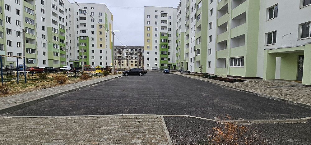 Продам двухкомнатную квартиру в ЖК Мира 3 ул Мира 43 коммуникации.L Харьков - изображение 1