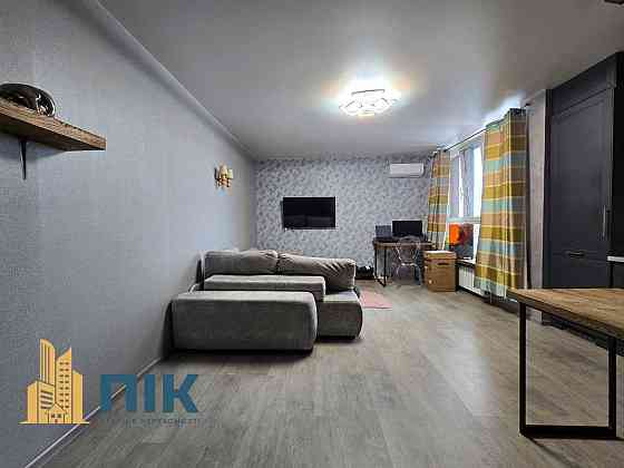 Оренда, 1 кімн. студія 32м2, ЖК "Dock32" Киев