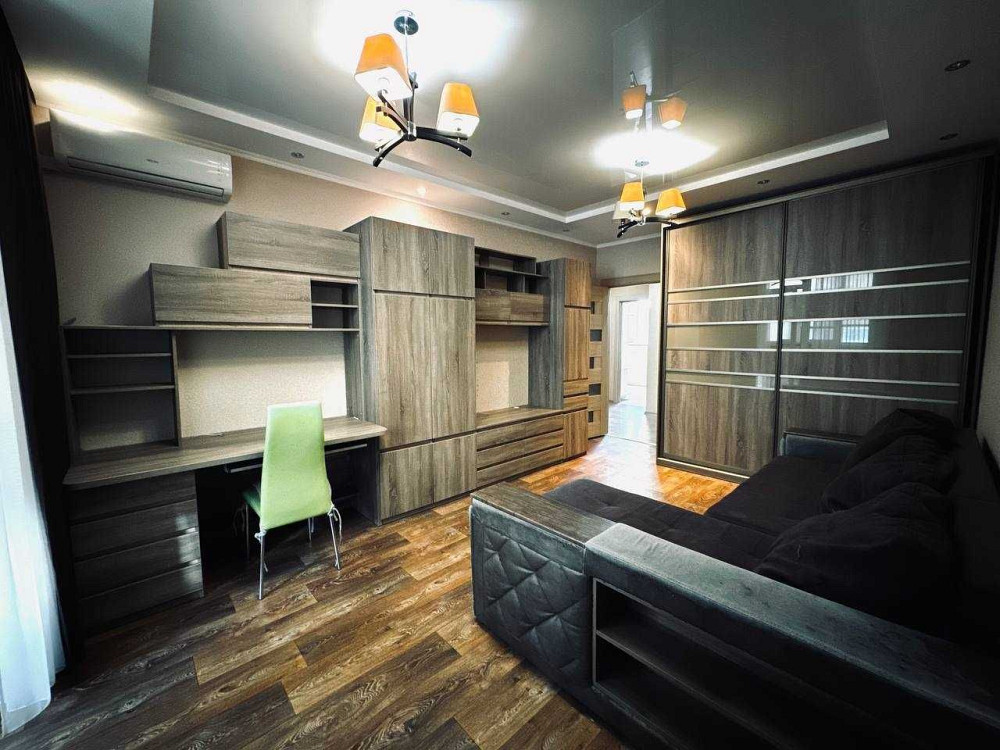 MS S4 Сдам 2 комнатную квартиру  Рогань  ул. Александра Зубарева 34 Харків - зображення 1