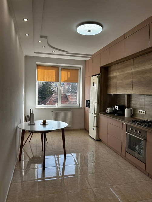 Оренда 2-х кімнатної квартири поруч з центром міста. Новобудова Ужгород - зображення 3