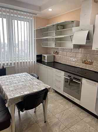 Оренда 2к квартири БЕЗ КОМІСІІ метро Політех Киев