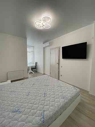 ОРЕНДА! ЖК" Семицвіт"! 1 кімнатна квартира з євроремонтом! Львов