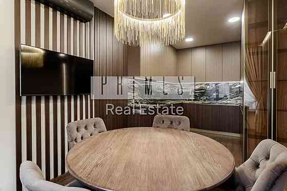 Продаж квартири ЖК "Новопечерські Липки" (84м2) Киев