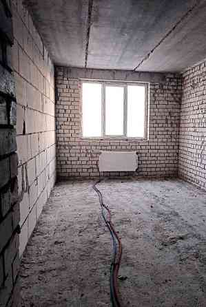 Продам реальную двухстороннюю  двухкомнатную квартиру в ЖК Мира 3.L Харків