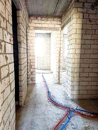 Продам реальную двухстороннюю  двухкомнатную квартиру в ЖК Мира 3.L Харків