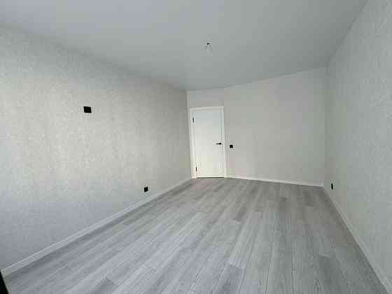 1 кімнатна, найдешевше на ринку , озерна , з ремонтом ! Хмельницький