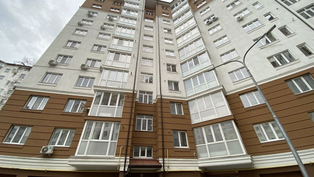 Продам 2-кім квартиру на Целевича, з ремонтом Івано-Франківськ - зображення 1