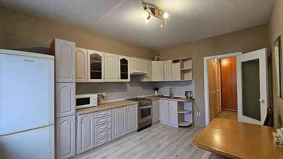 Оренда 2 кімн. квартири вул. Урлівська, 9, Осокорки, Позняки Киев