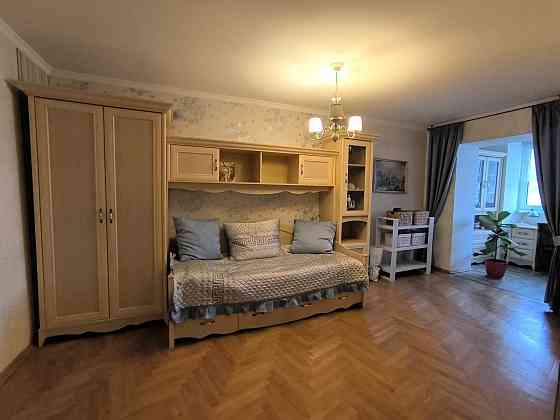 Здам 4 кімнатну квартиру, Дарницький, Ахматової 7/15 Київ