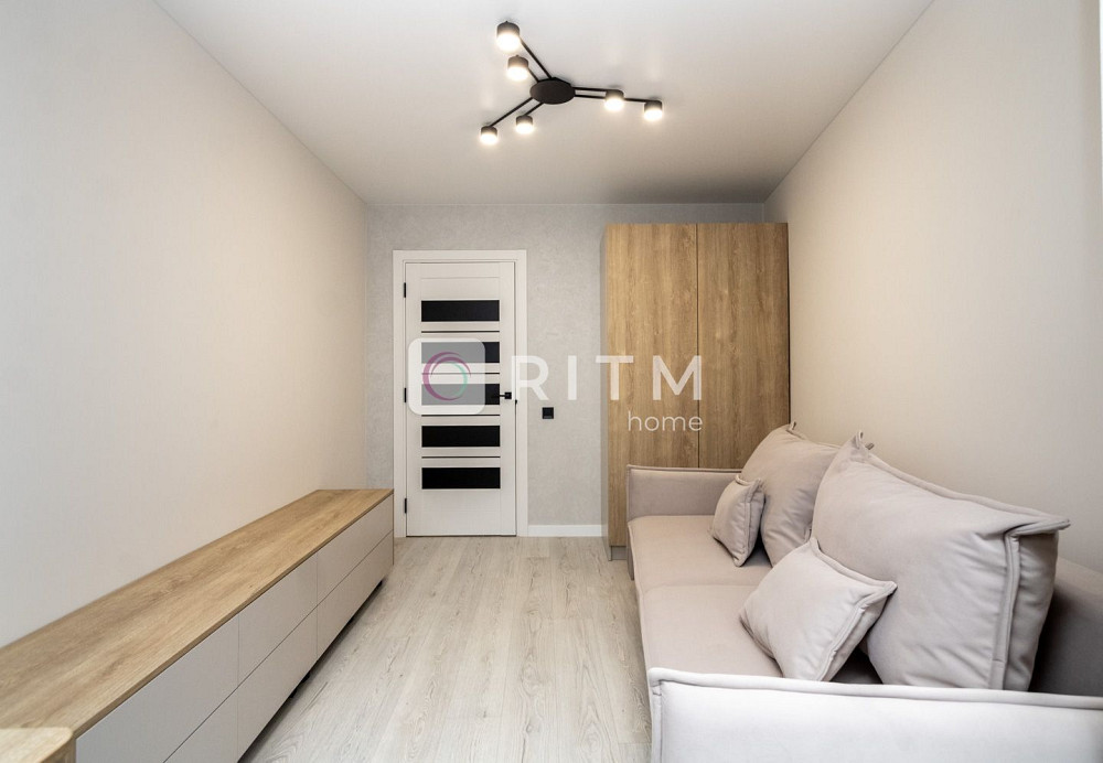 Топова 2 кім + кухня студія, Центр, Дизайнерський Ремонт Івано-Франківськ - зображення 8