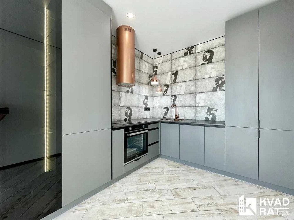 Однокімнатна квартира з ремонтом в самому центрі в ЖК А5 Ивано-Франковск - изображение 4