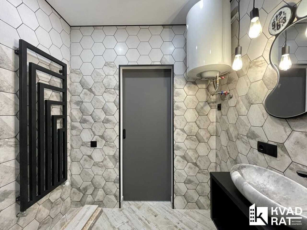 Однокімнатна квартира з ремонтом в самому центрі в ЖК А5 Ивано-Франковск - изображение 8