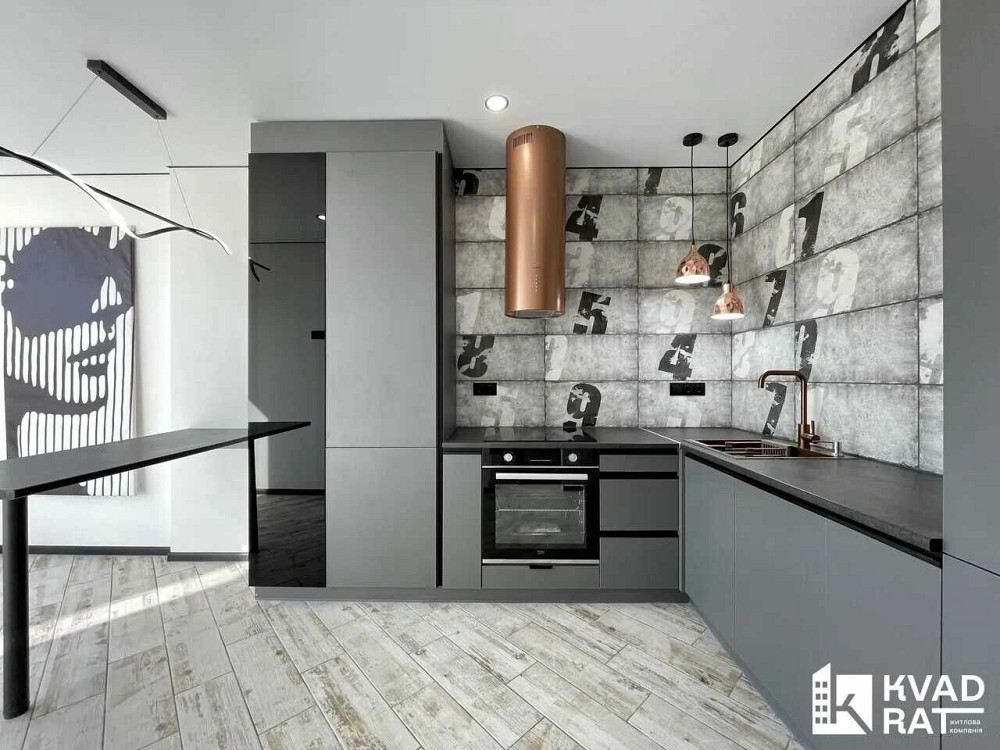 Однокімнатна квартира з ремонтом в самому центрі в ЖК А5 Ивано-Франковск - изображение 1