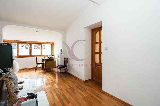 Квартира 135.2 м. кв., м. Івано-Франківськ, вул. Бельведерська 25. Івано-Франківськ