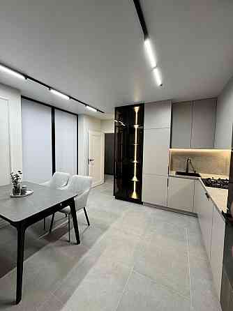 Красива 2 кім квартира на Фемелі плаза в Центрі міста !!! Івано-Франківськ