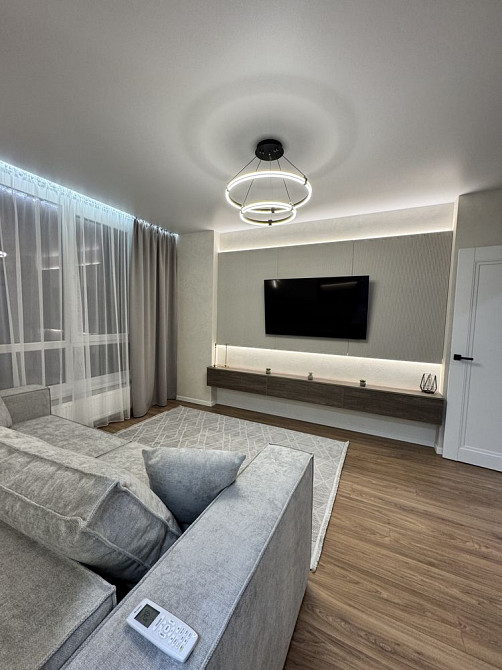 Красива 2 кім квартира на Фемелі плаза в Центрі міста !!! Івано-Франківськ - зображення 1