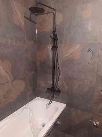 Продам видову євродвушку, Харківське шосе 19-Б.Без комісії Киев